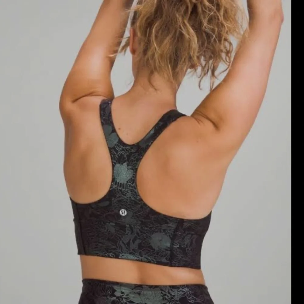 lululemon | Wunder Train Longline Sports Bra Flourish Black Iridescent Foil Sz 4
